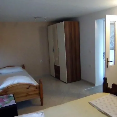 Apartman Lucia 아파트 *