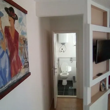 Apartman Lucia 아파트 *